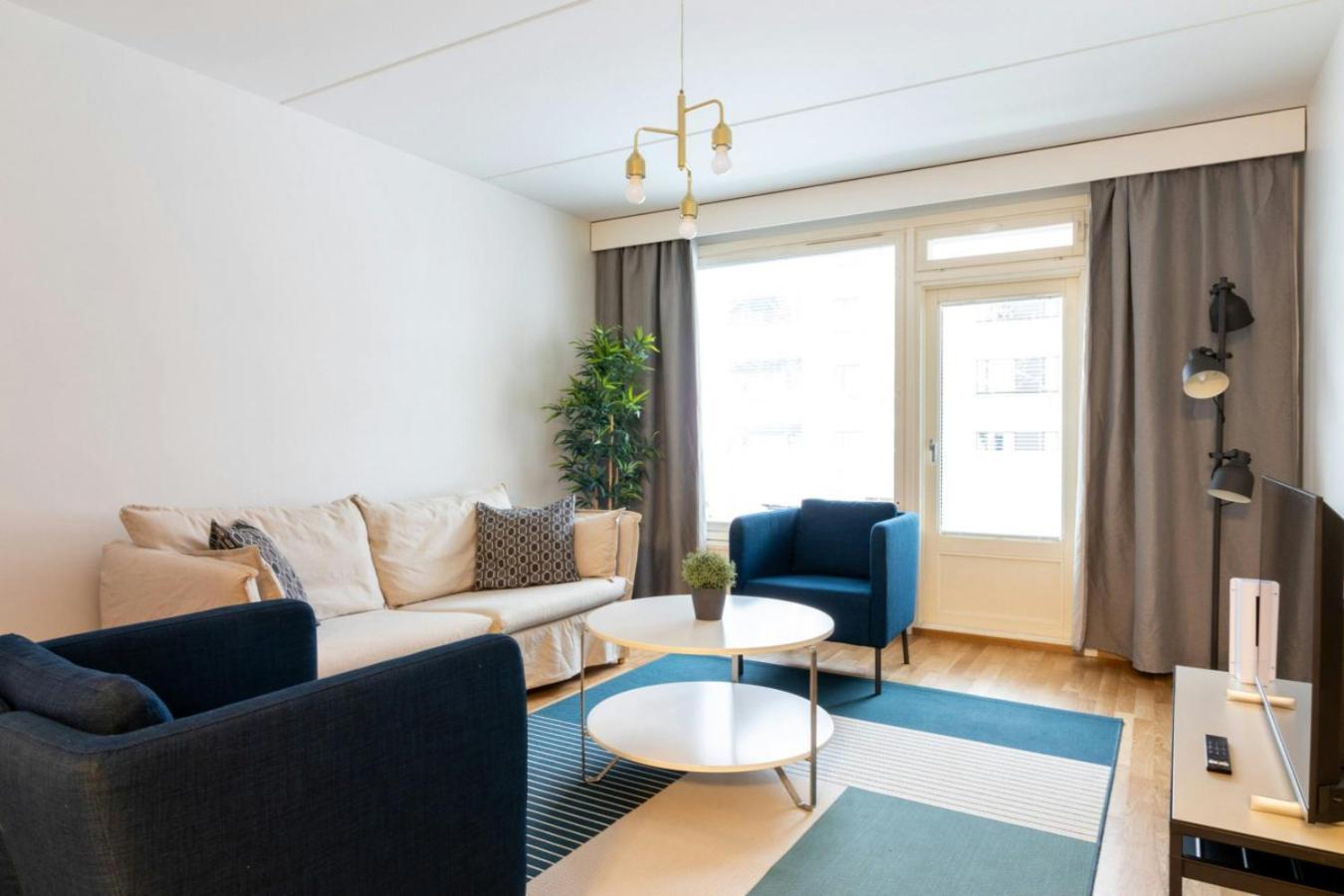 Convenient For 2 Apartamento Helsínquia